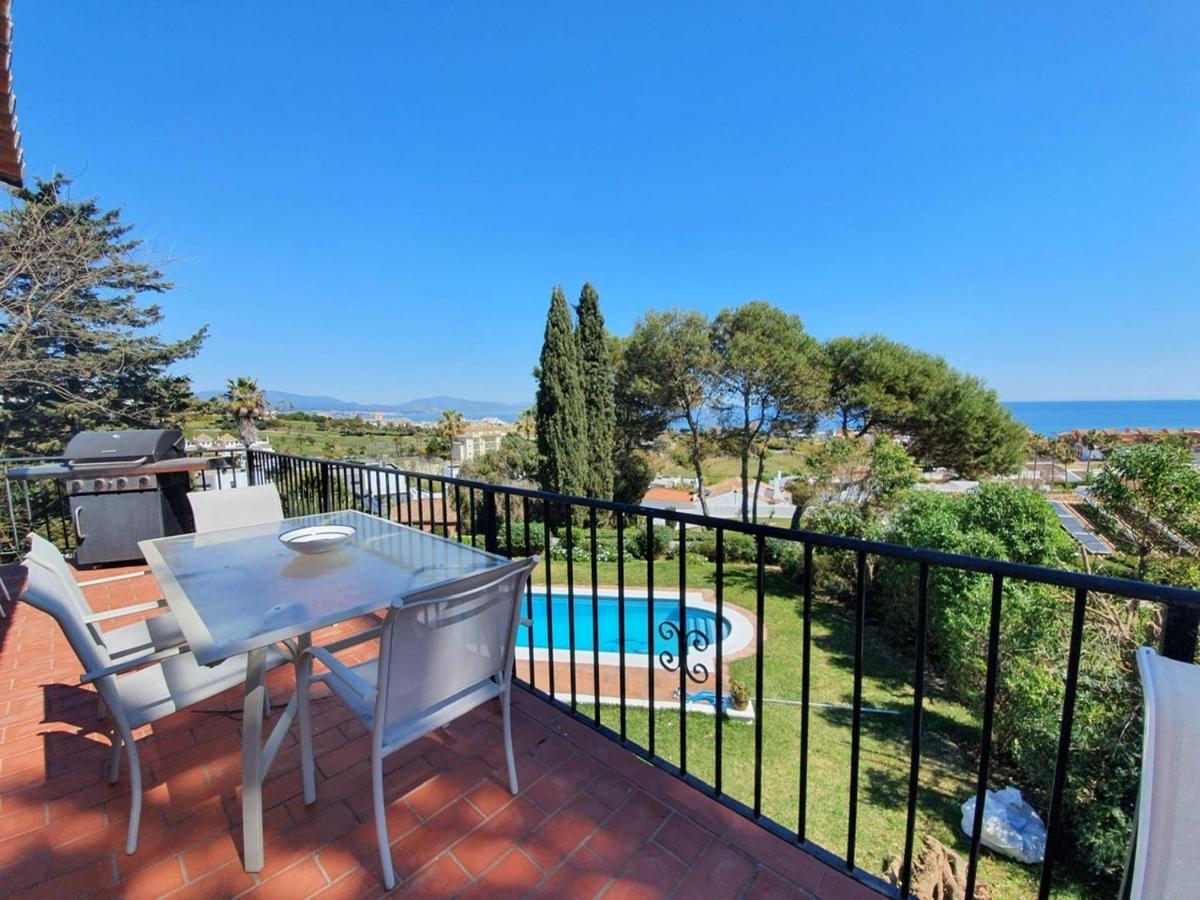 Beautiful 5 Bedroom Villa With Private Pool With Stunning Sea Views, Walking Distances To Shops Restaurants Beach Manilva Extérieur photo