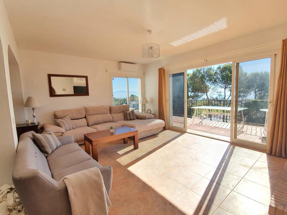 Beautiful 5 Bedroom Villa With Private Pool With Stunning Sea Views, Walking Distances To Shops Restaurants Beach Manilva Extérieur photo